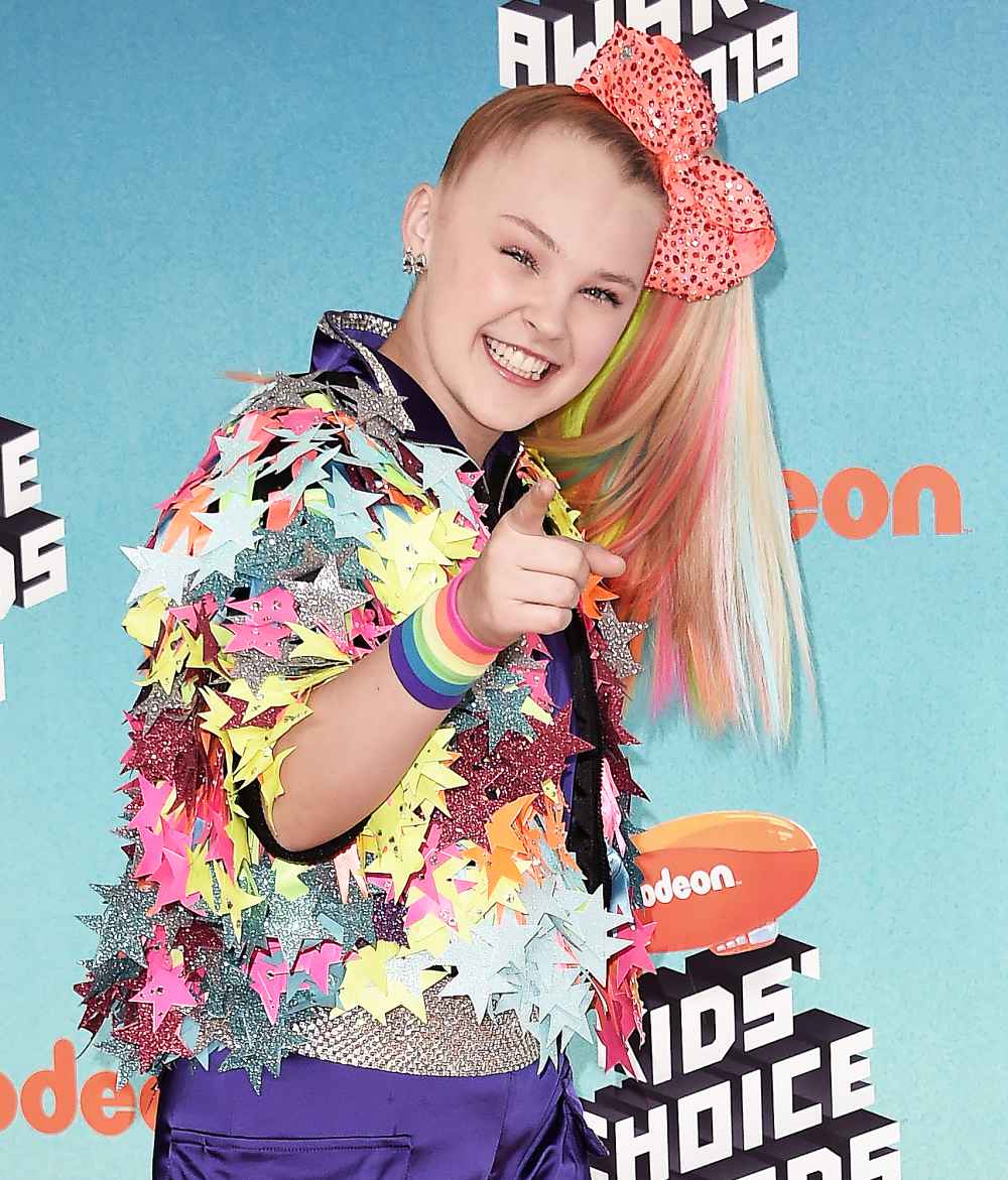 JoJo Siwa Claps Back at Trolls