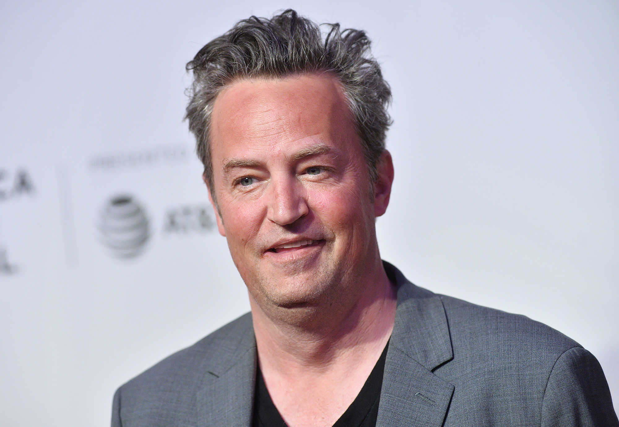 Matthew Perry Bakes Cookies in Quarantine