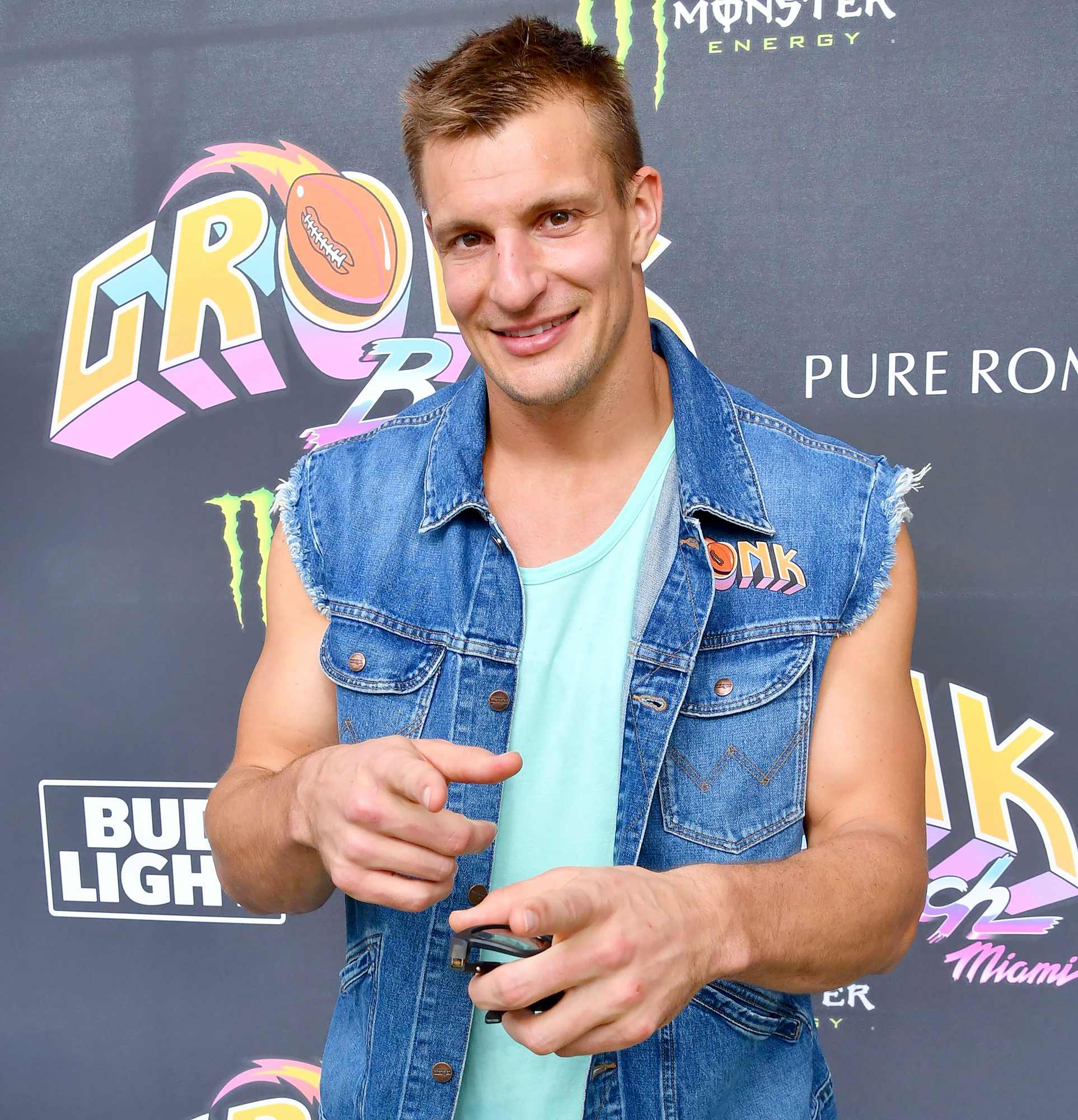 Rob Gronkowski The Masked Singer white tiger 2