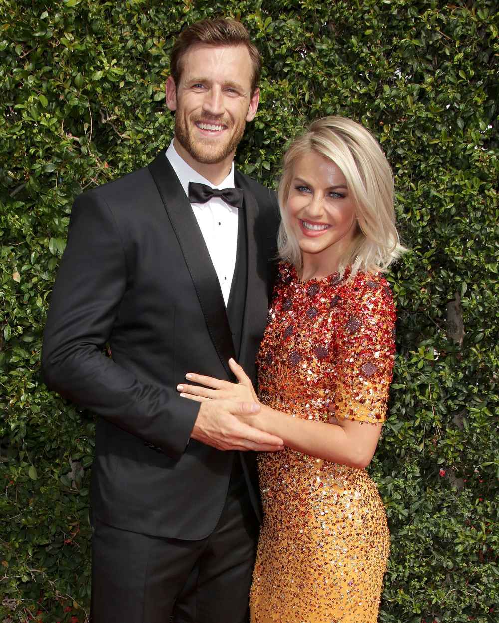 Julianne Hough Is Not in a Good Place After Brooks Laich Split