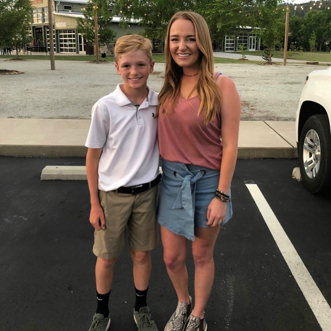 Maci Bookout Celebrates Son Bentleys 5th Grade Graduation