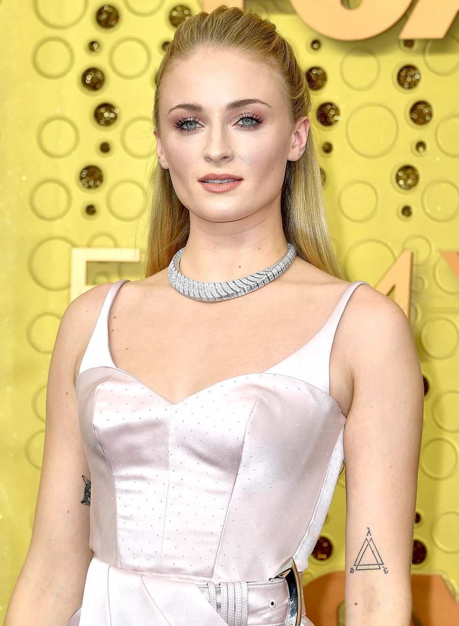 Sophie Turner defending Black Lives Matter