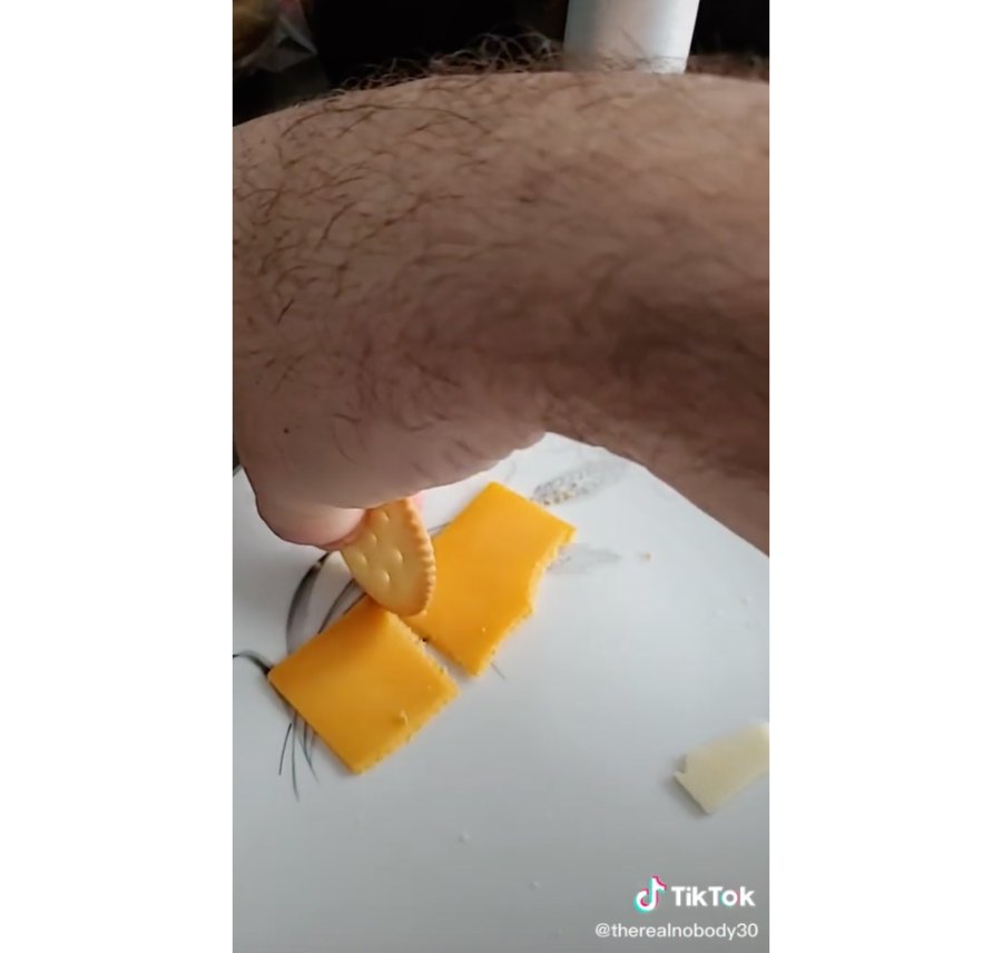 TikTok Food hacks ritz cracker