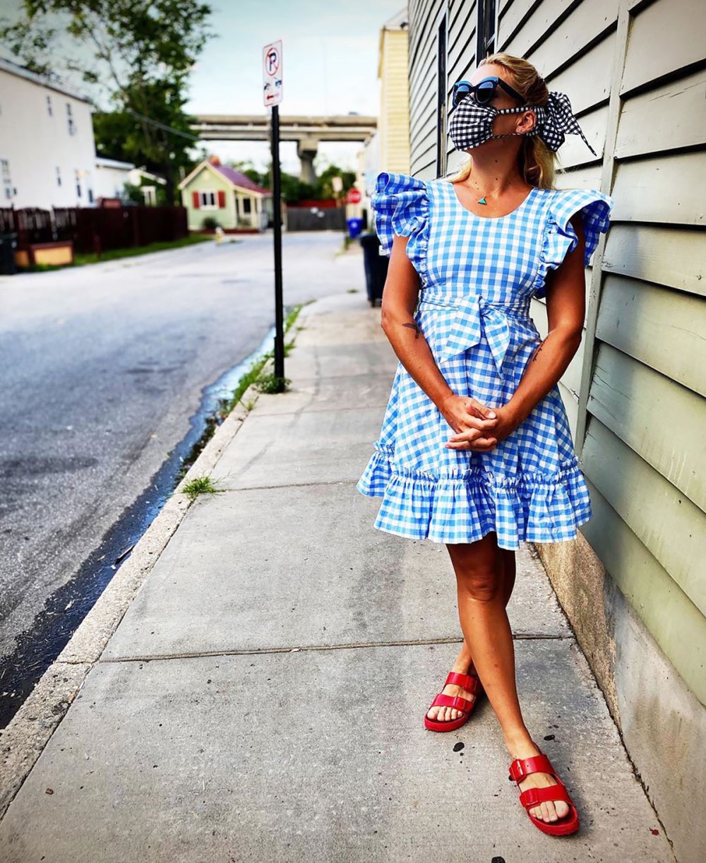 Busy Philipps 'Wizard of Oz' Look With Face Mask and Birkenstocks