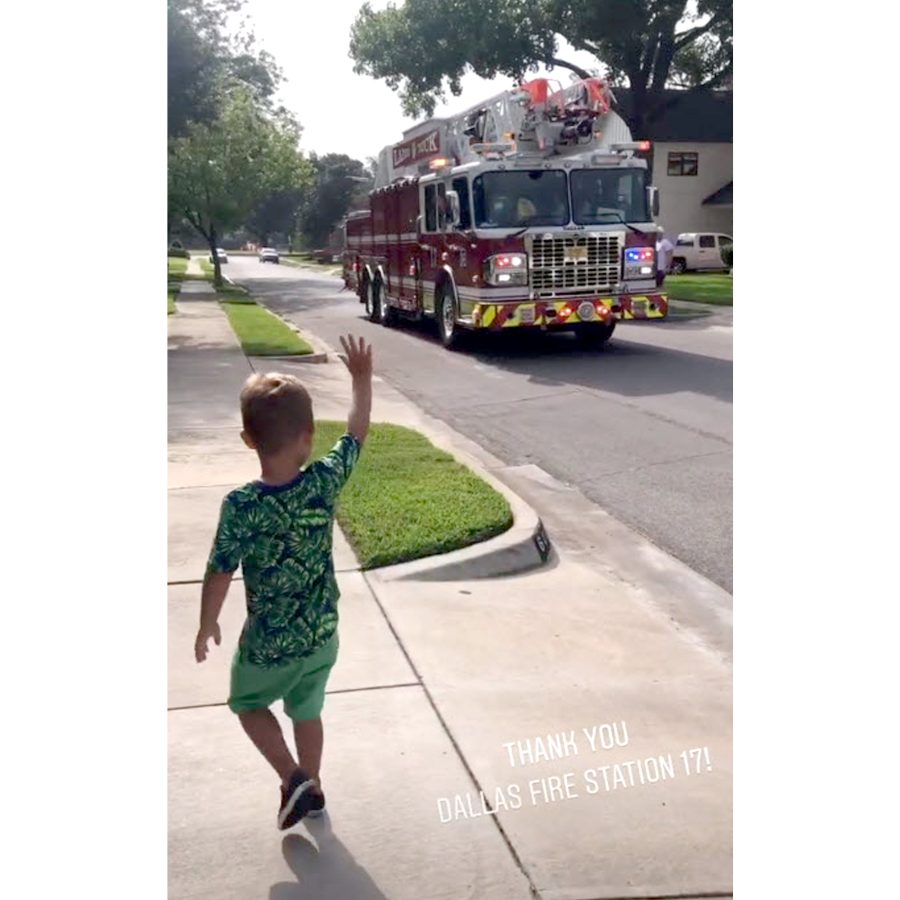 Catherine Giudici Sean Lowe Celebrate Son Samuel Birthday With Swamp-Themed Bash