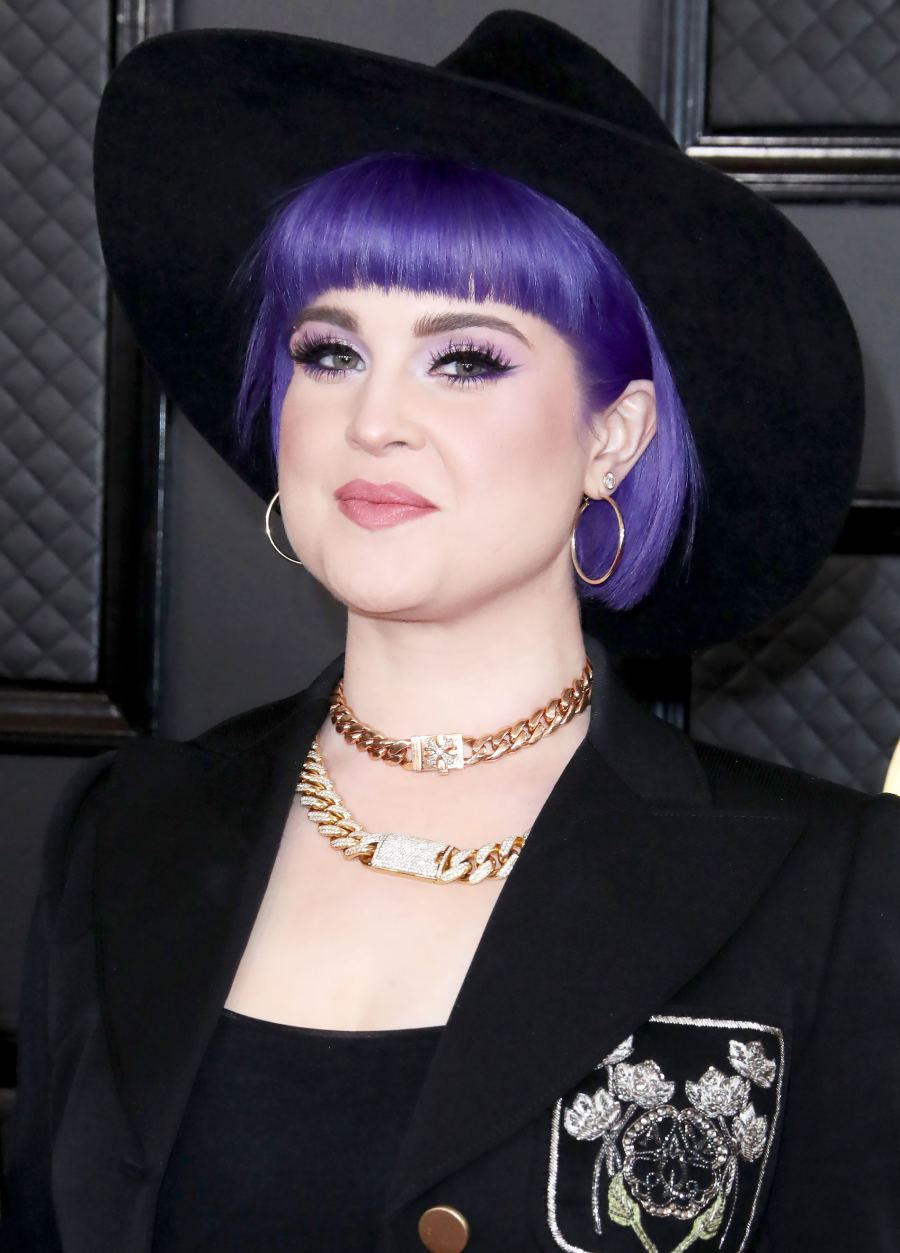 See Kelly Osbourne's New Chic Hand Tattoo