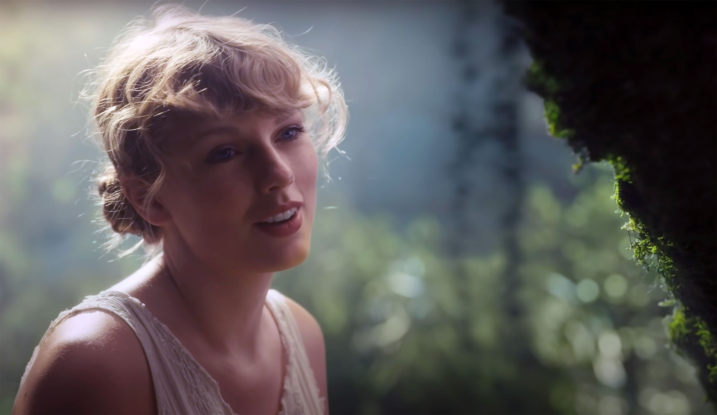 Taylor Swift Did Her Own Hair and Makeup for the 'Cardigan' Music Video