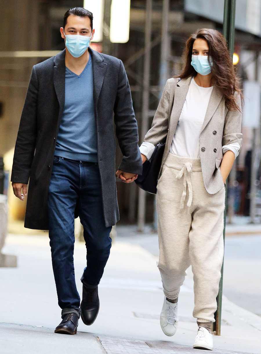 Katie Holmes and Emilio Vitolo Jr Hold Hands on New York City Stroll