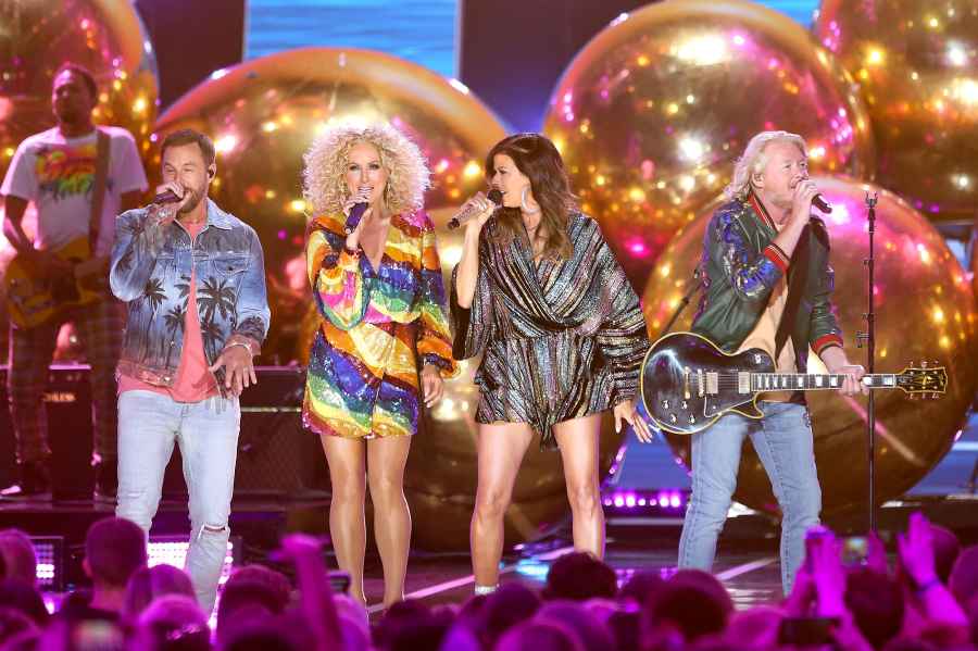 Host CMT Music Awards 2020 Everything We Know