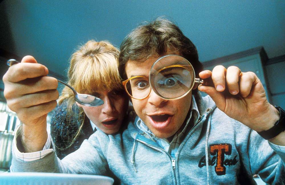 Marcia Strassman and Rick Moranis in Honey I Shrunk The Kids Rick Moranis Assaulted in New York City by Stranger