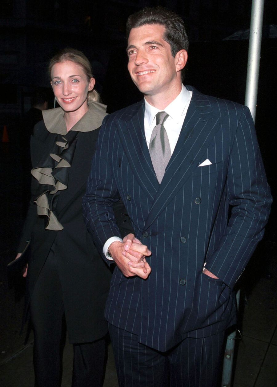 10 Carolyn Bessette-Kennedy John F Kennedy Jr Life in Photos