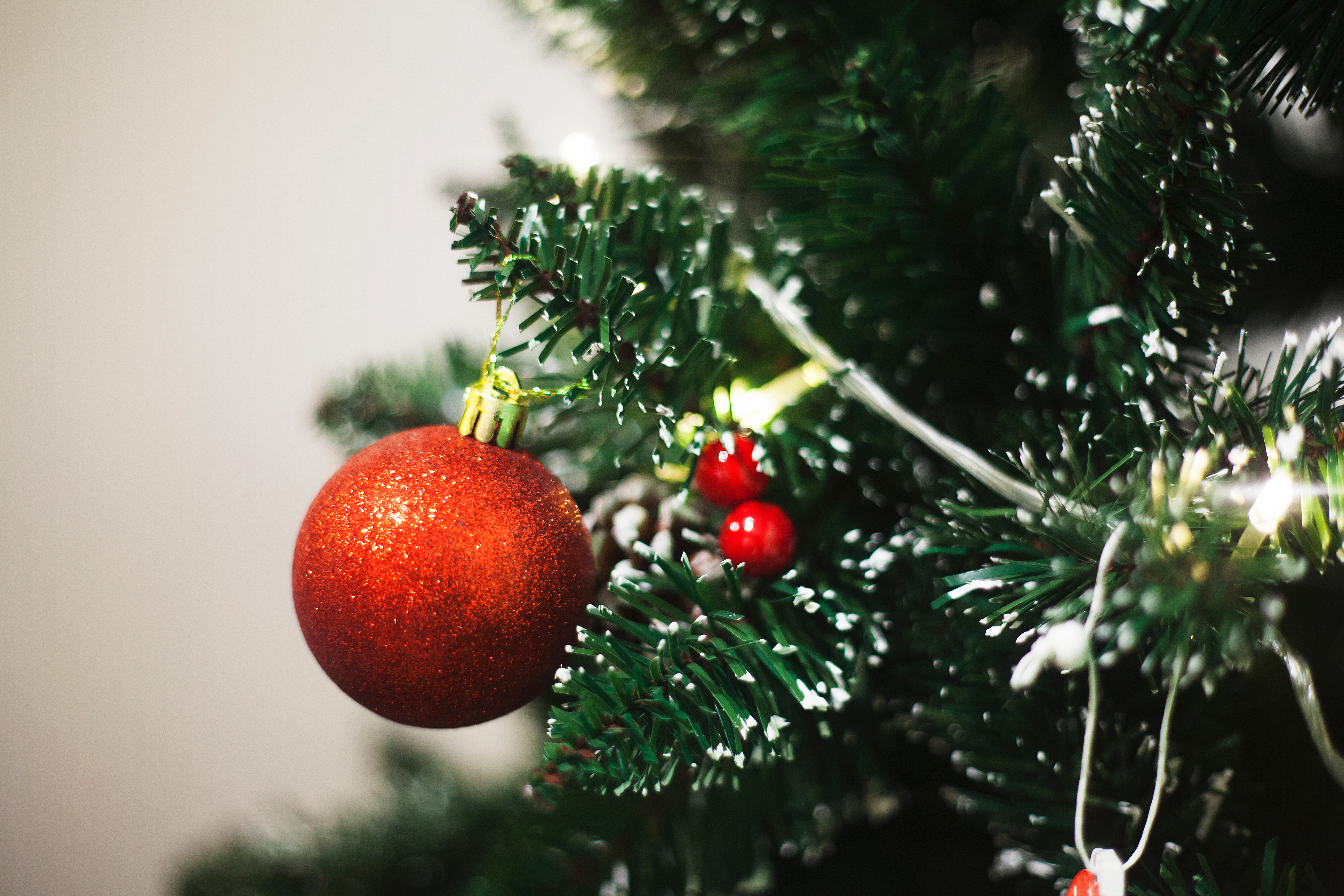 Best-Artificial-Christmas-Trees-2020