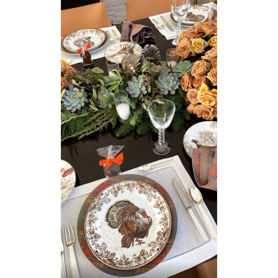 Inside the Kardashian-Jenner Family's Thanksgiving 7