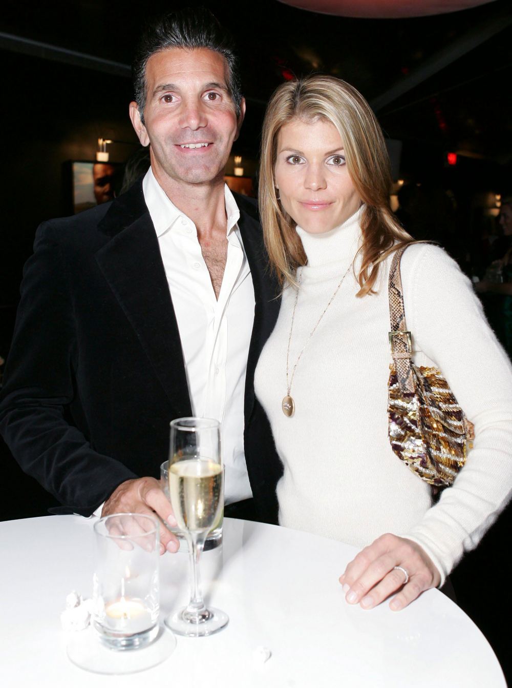 Lori Loughlin, Mossimo Giannulli Pay $400K Fines for College Scandal