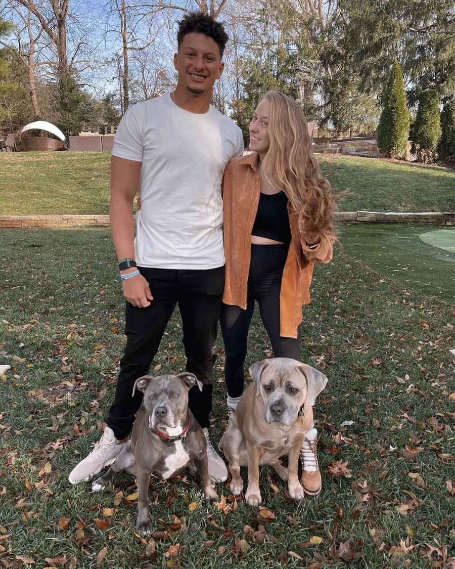 Patrick Mahomes and Brittany Matthews thanksgiving 2020