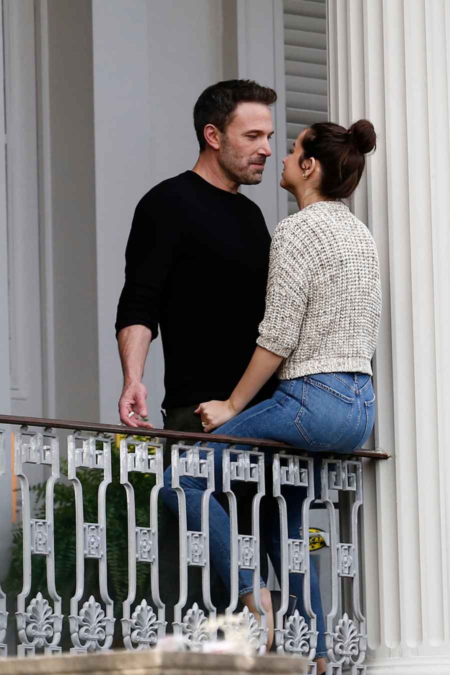 Ben Affleck and Ana de Armas Share Passionate Kiss in Between Filming ‘Deep Water’ Reshoots