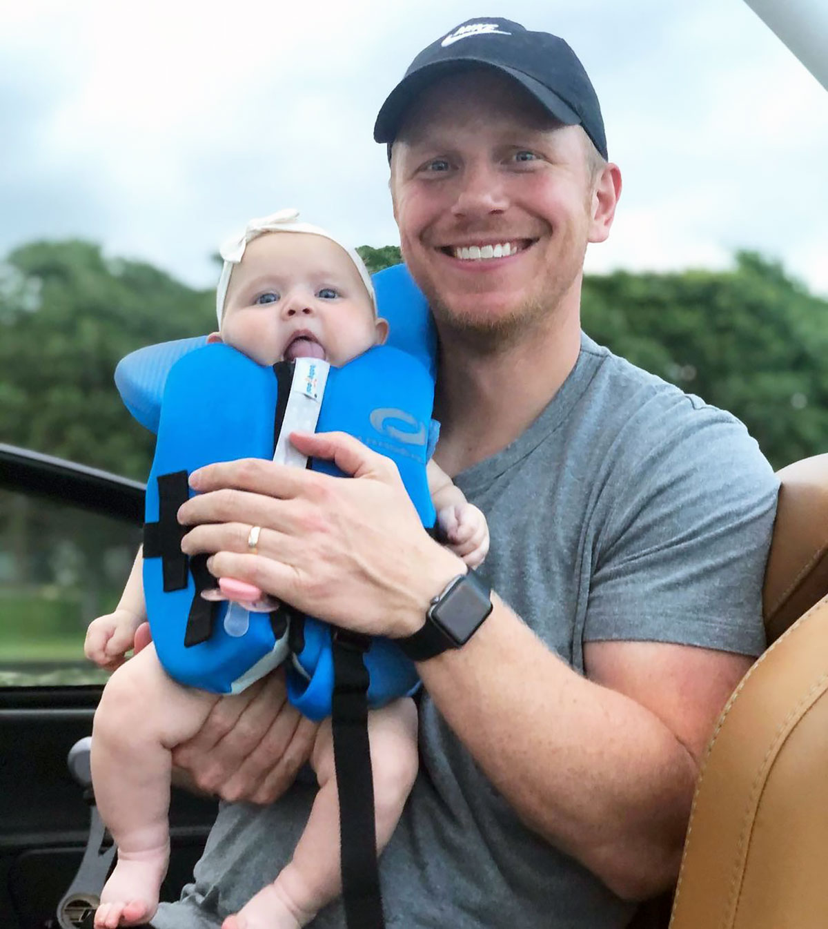 Bachelor’s Sean Lowe Jokingly Claps Back at Trolls After Letting Daughter Mia ‘Drive’