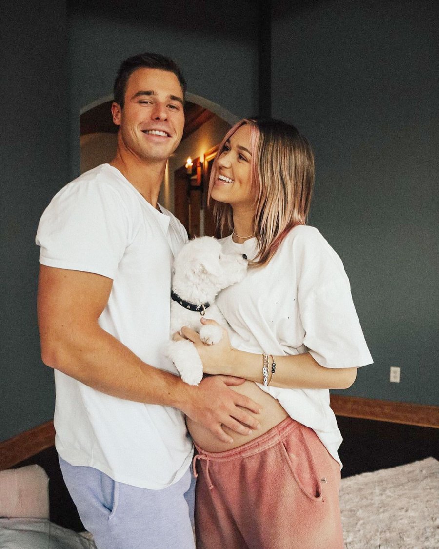 Pregnant Sadie Robertson Shares Maternity Shoot Pics Ahead of First Childs Arrival