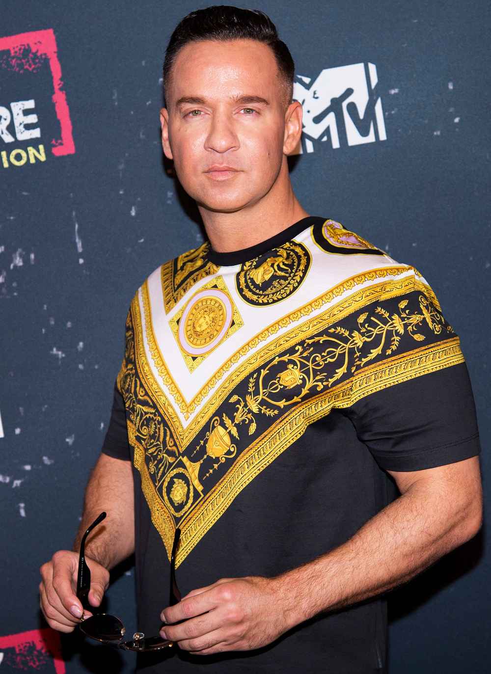 Mike The Situation Sorrentino Spills Jersey Shore Cast Secrets