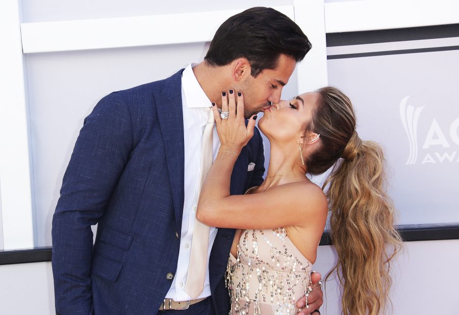 4 June 2013 Jessie James Decker and Eric Decker Timeline of Their Relationship Timeline