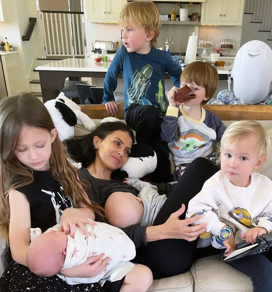 March 2021 Family Photo Hilaria Baldwin Nursing Pics With 6 Kids