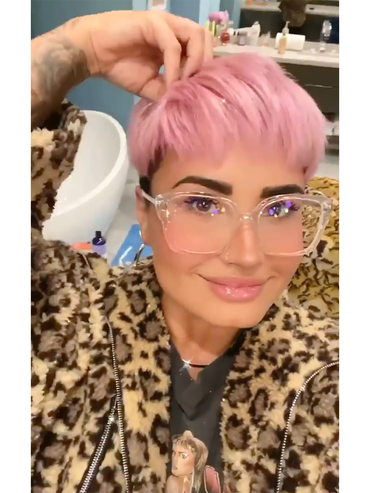 Why Demi Lovato Wants to Shave Off All Her Hair