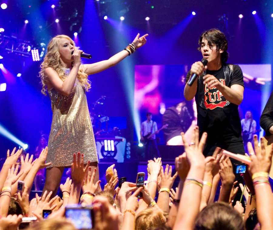 October 2008 Taylor Swift Joe Jonas Ups Downs Through Years