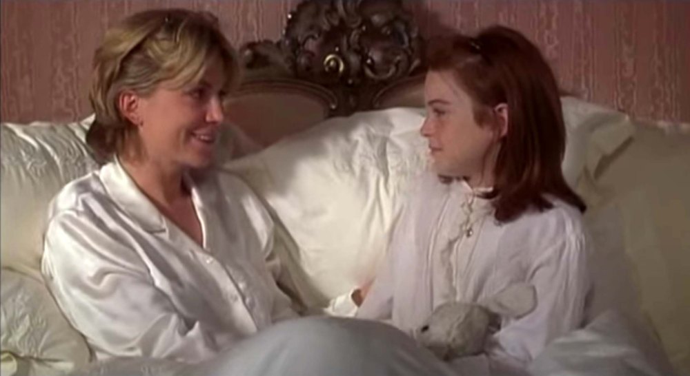 Lindsay Lohan Pays Tribute Late Parent Trap Mom Natasha Richardson