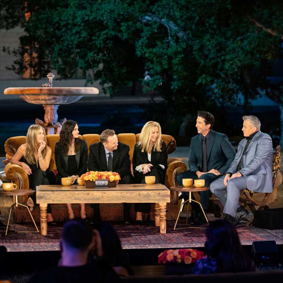 Main Jennifer Aniston Courteney Cox Matthew Perry Lisa Kudrow David Schwimmer Matt Leblanc Friends Reunion Best Moments