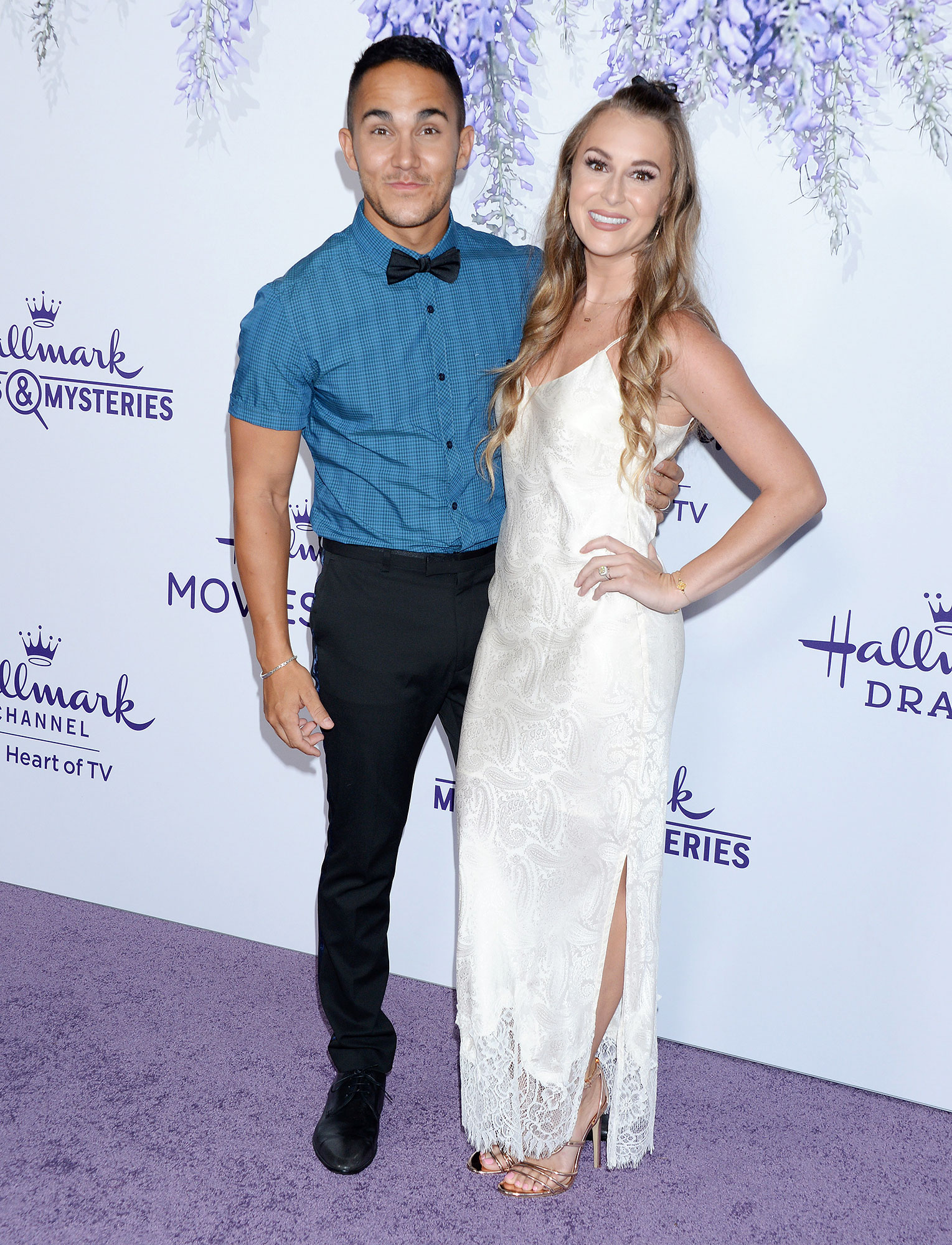 Alexa PenaVega Conceiving 4th Baby With Carlos