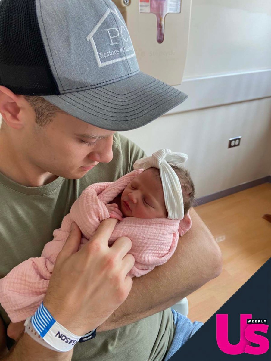 Bringing Up Bates Tori Bates Gives Birth Welcomes 3rd Child With Bobby Smith