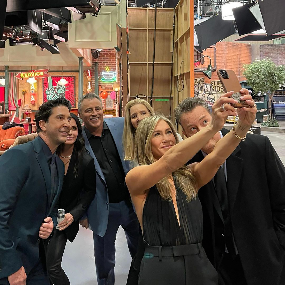 Secret Huddle, Selfies and More! 'Friends' Cast Share BTS Photos From 'Reunion' Special
