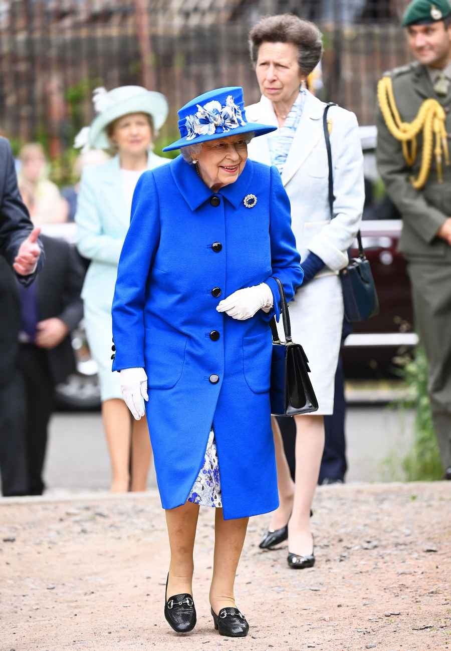 Queen Elizabeth, Princess Anne Have Mother-Daughter Outing in Scotland: Pics