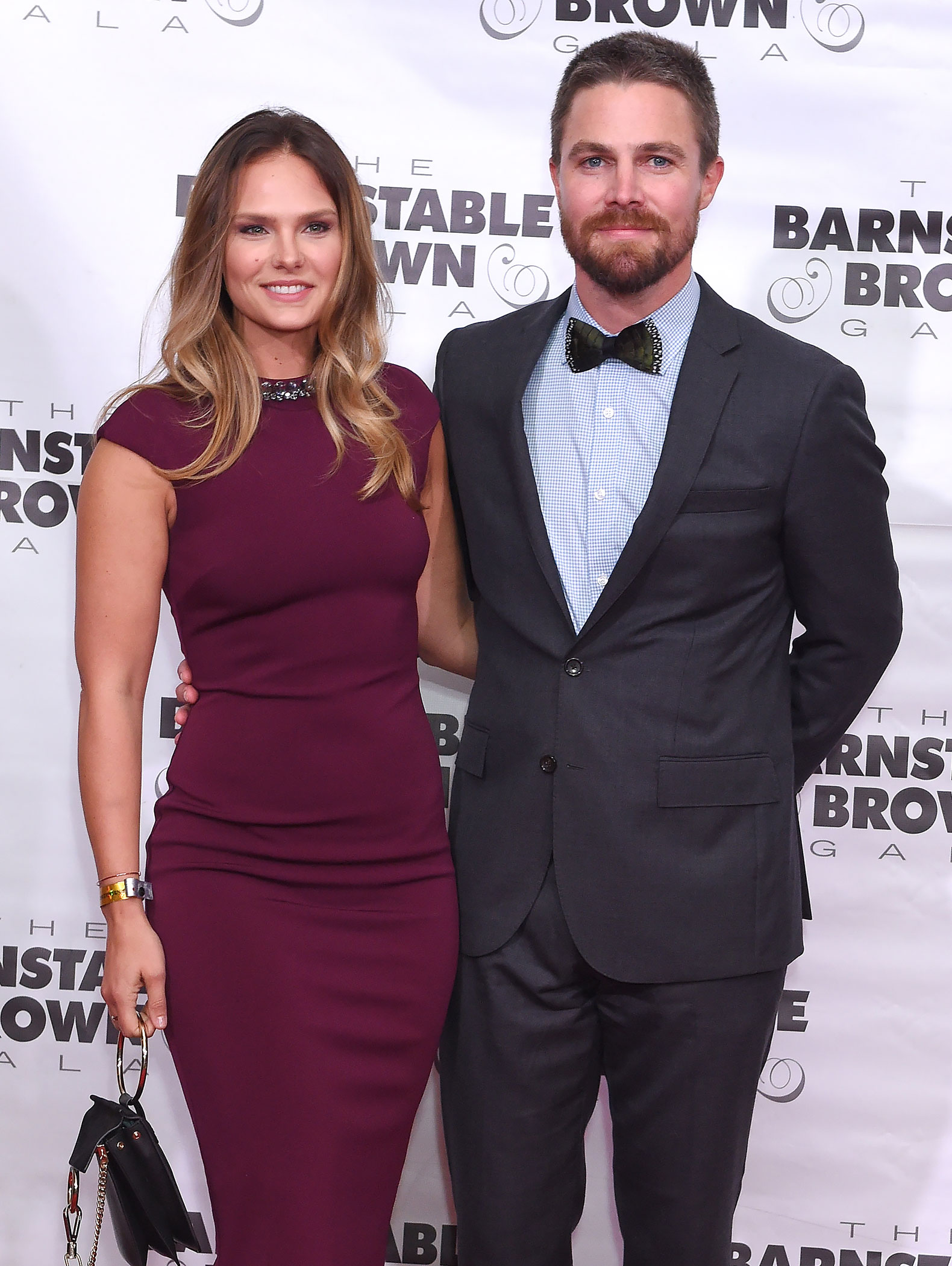 Stephen Amell's Wife Joked About His 'Diva' Behavior Before Plane Incident