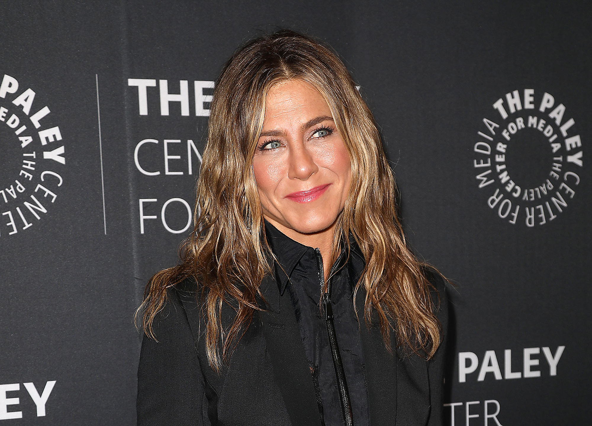 jennifer-aniston-skin-beauty