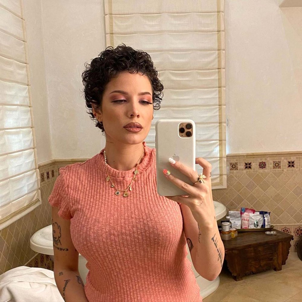 Pregnant Halsey Explains Why They Didn’t Take Prenatal Vitamins I Felt Like ‘a Failure'