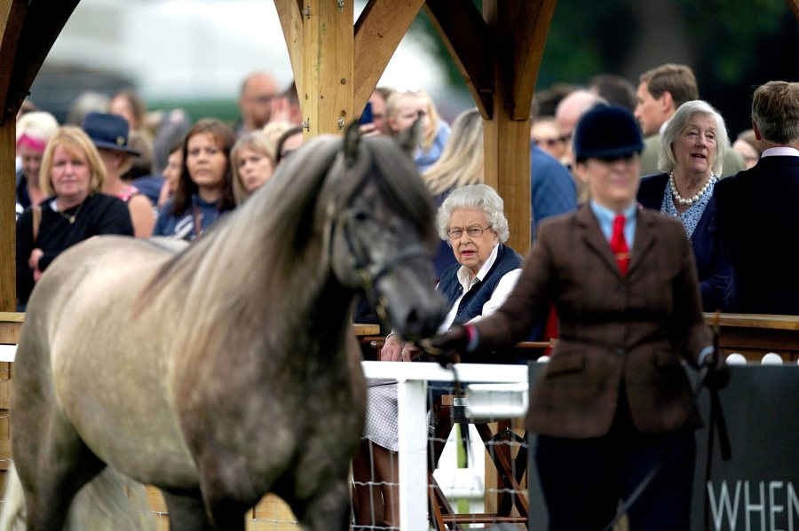 Queen Elizabeth Attends the Royal Windsor Horse Show 2