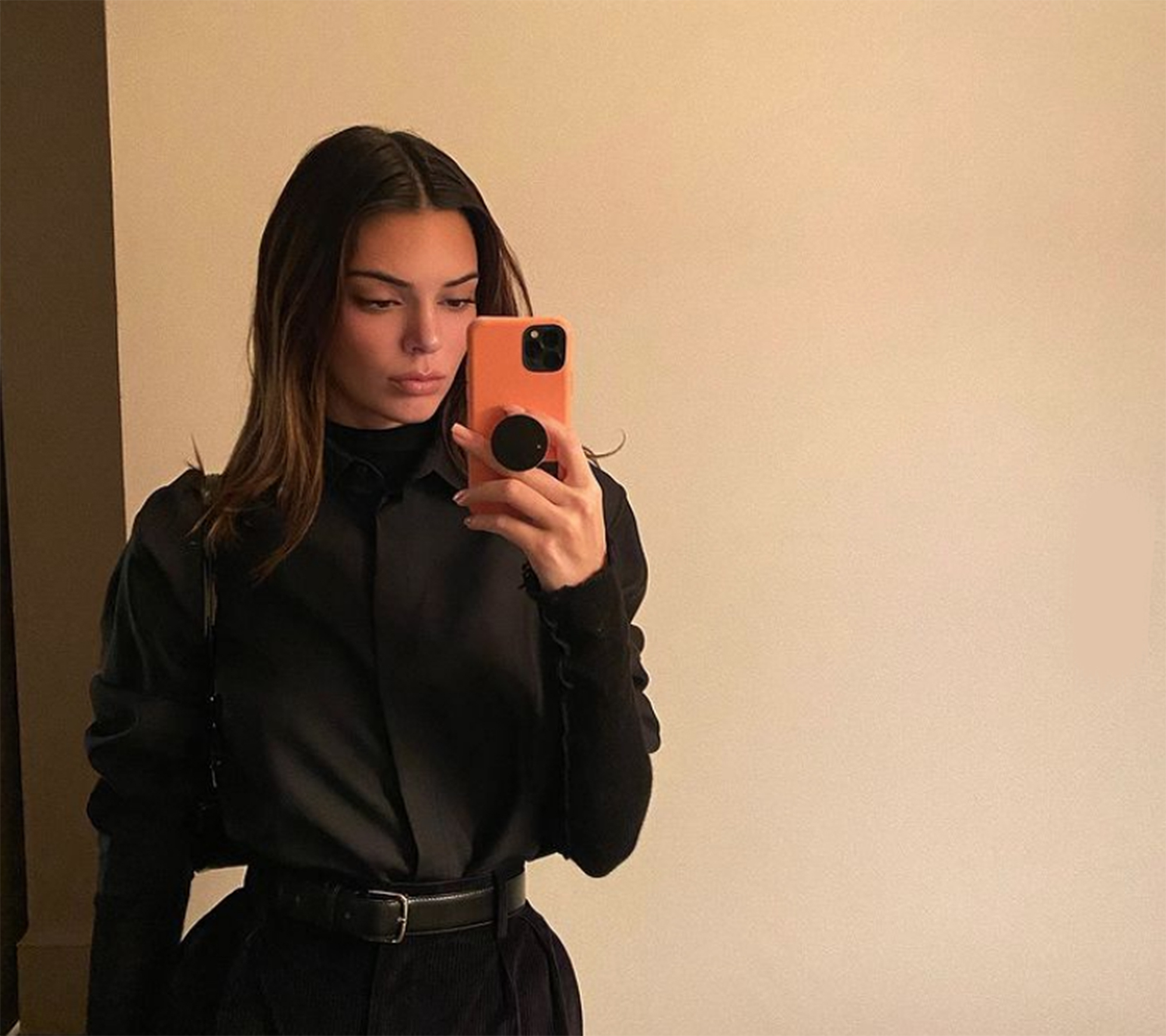 kendall-jenner-crocs