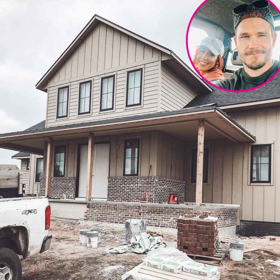 Inside Celebrities Home Builds Their Families Chelsea Houska