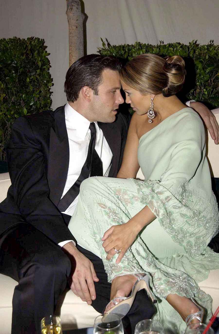 Jennifer Lopez Ben Affleck Steamiest PDA Moments Through Years