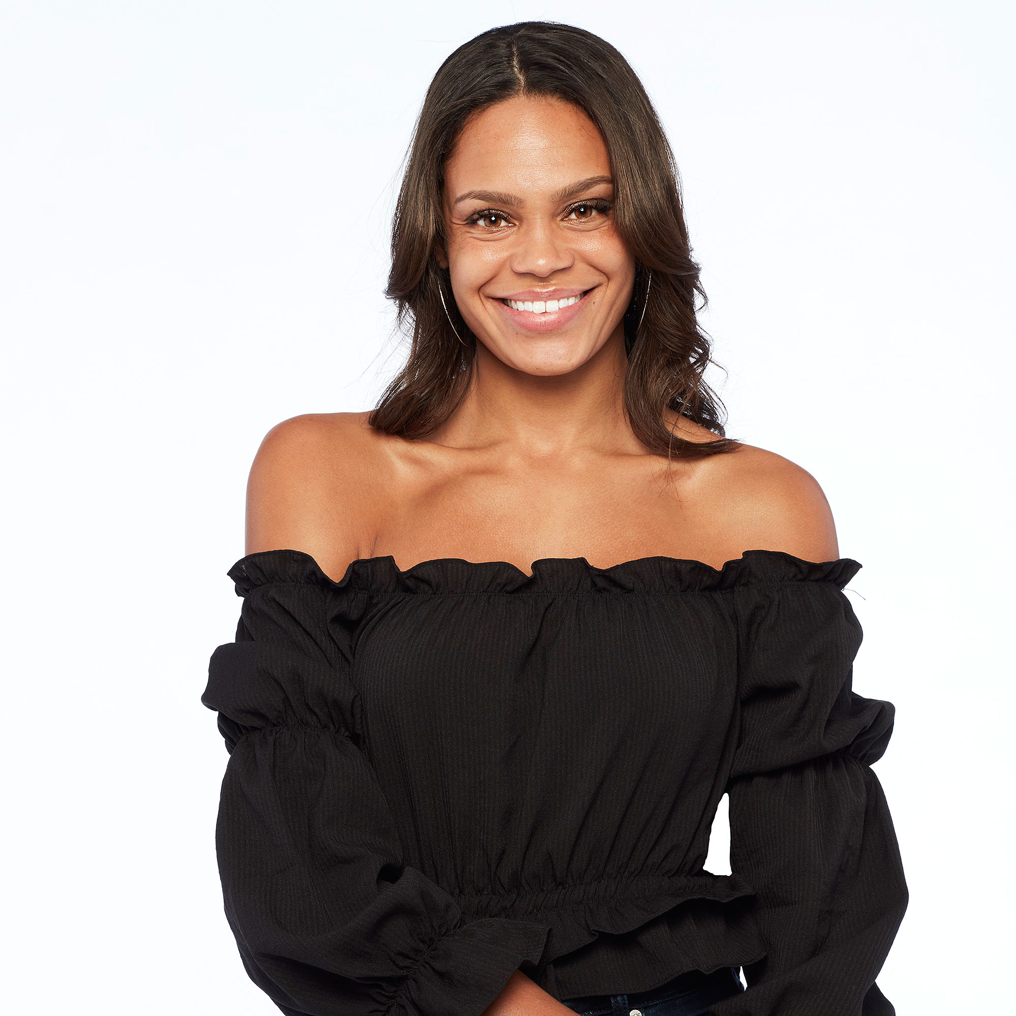 New Bachelorette Teaser Reveals What Michelle Young Wants Man Black Shirt