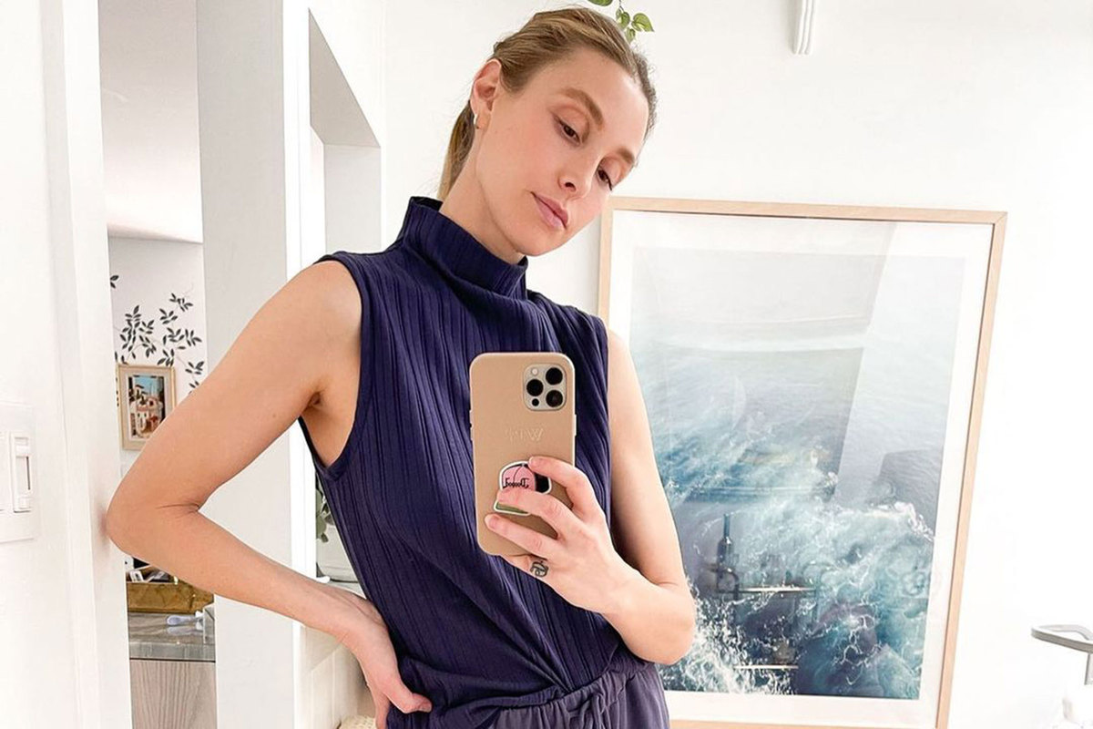 Whitney-Port-Turtleneck-001