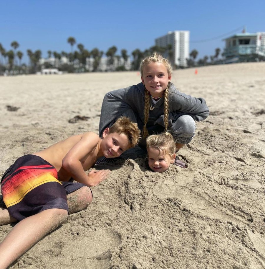 Beach Baby! Jessica Simpson and Eric Johnson's Daughter Birdie's Album