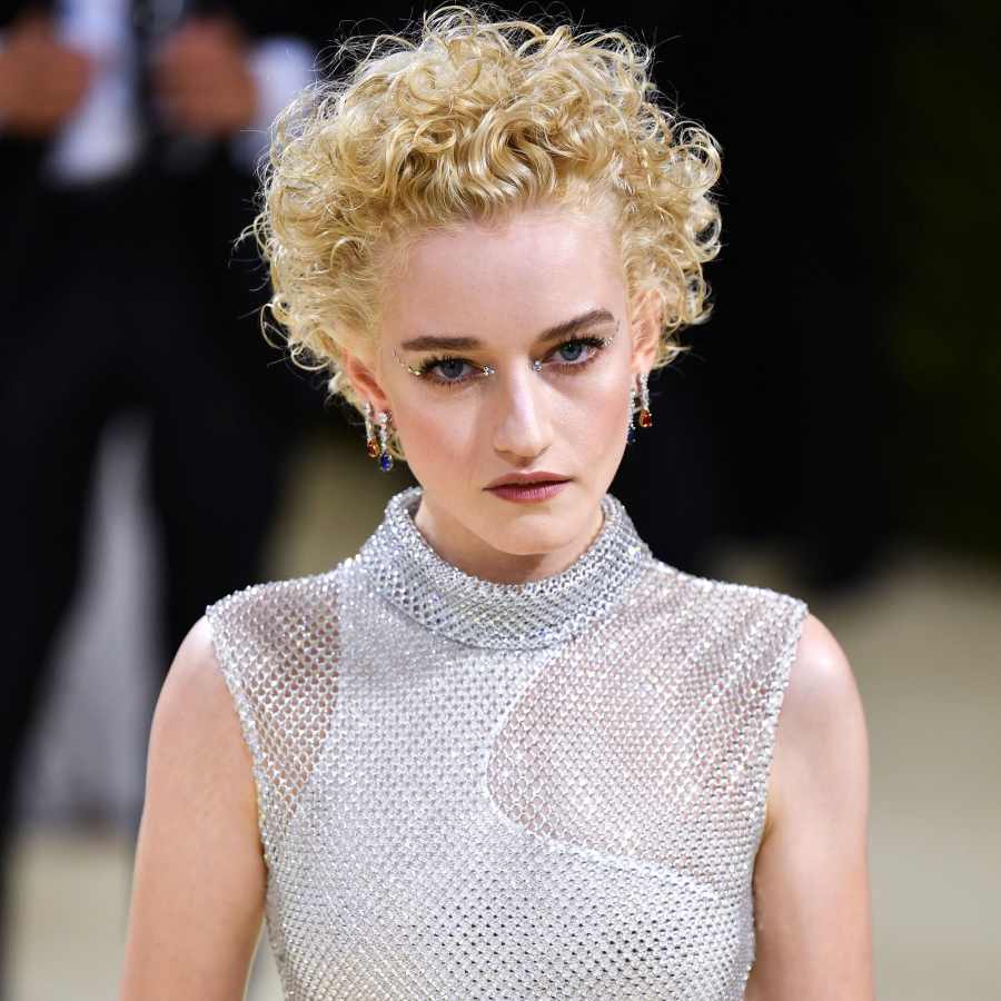 Julia Garner Wildest Beauty Met Gala 2021