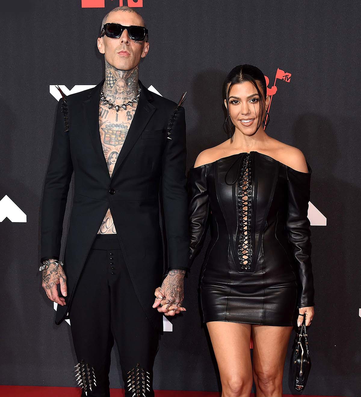 Kourtney K Stole This Miracle Foundation From Travis Kit VMAs