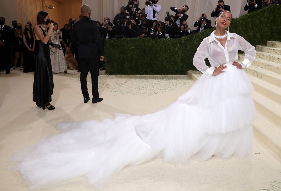 Met Gala 2021 See What The Stars Wore