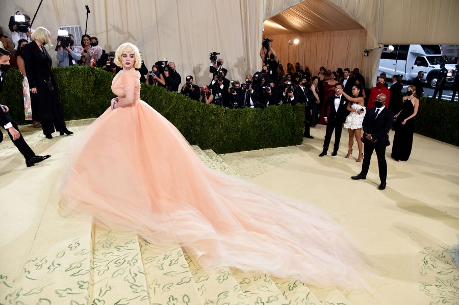 Met Gala 2021 See What The Stars Wore