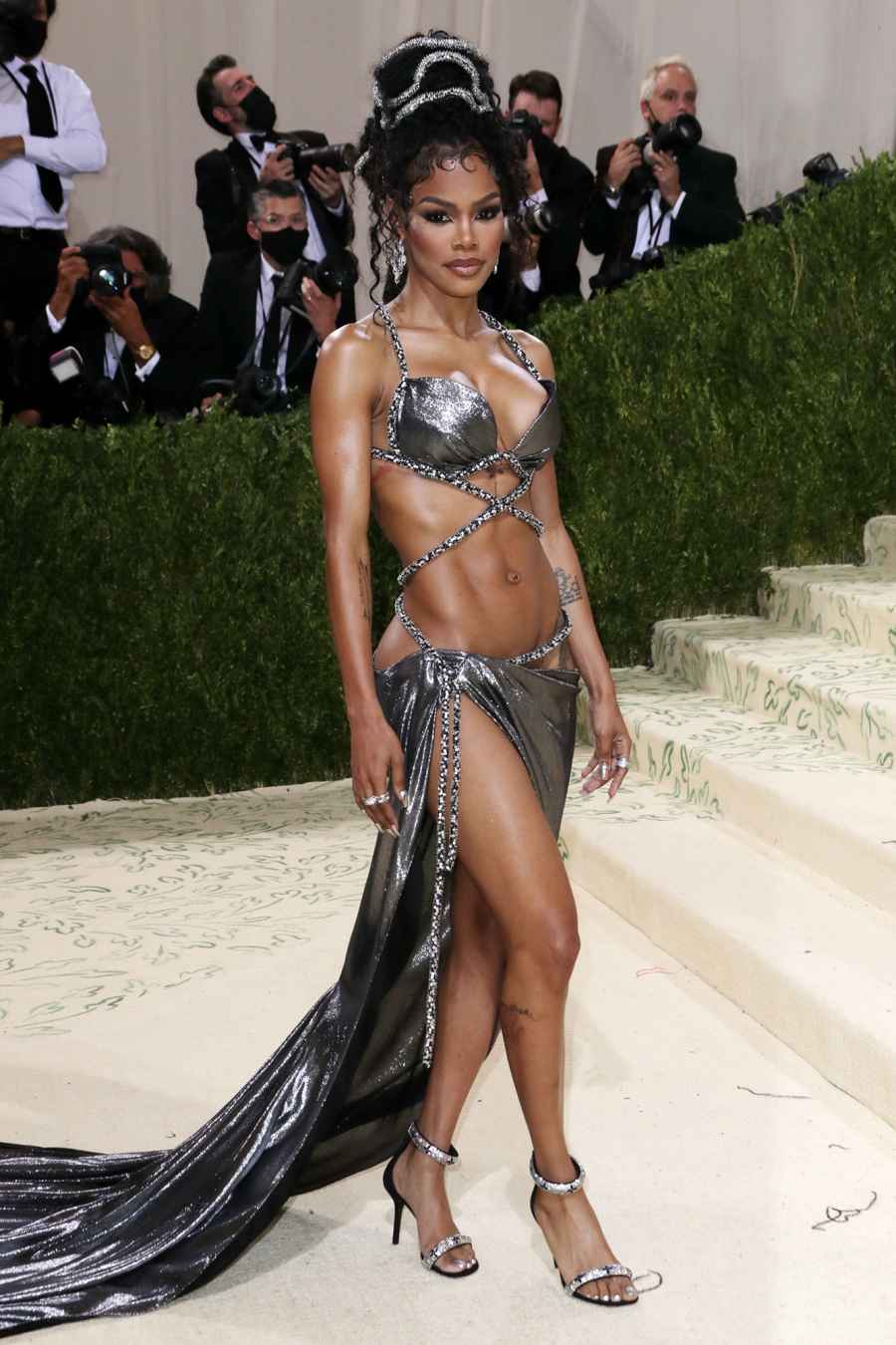 Met Gala 2021 See What The Stars Wore