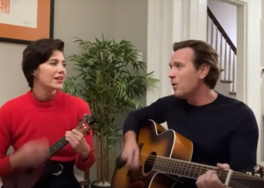 Mary Elizabeth Winstead and Ewan McGregor sing together