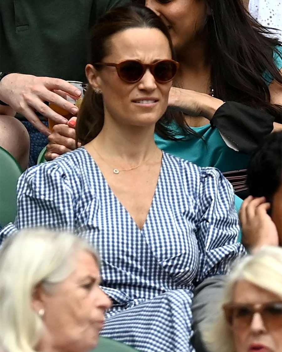 Stylish Pippa Middleton Fashion